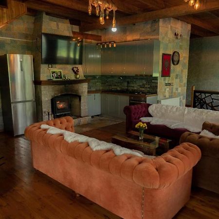 Zeneli Alpin Chalet Cerem 외부 사진